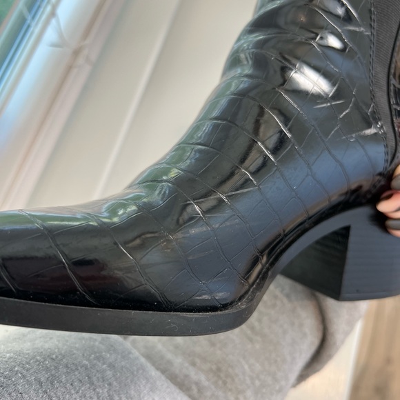 Steve Madden booties - Picture 5 of 14